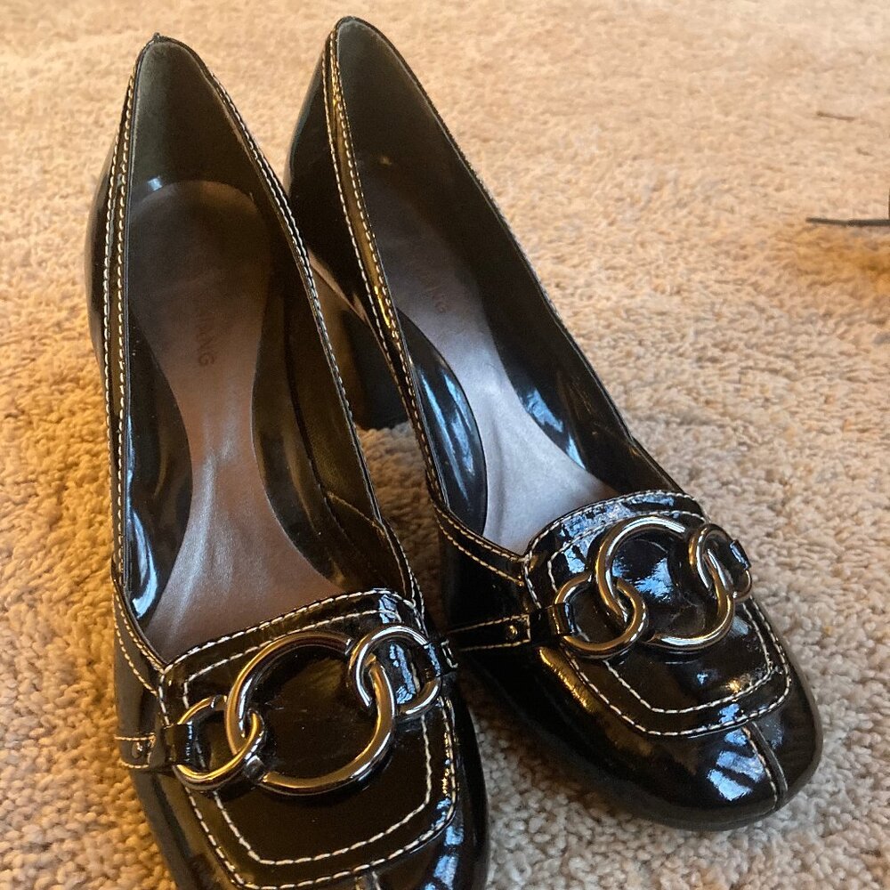 Arturo Chiang, Black 3" heels, patent leather - Size 8.5